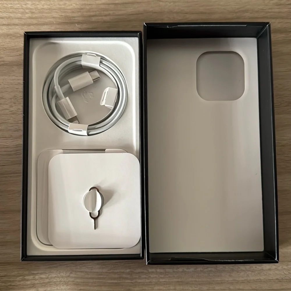 iPhone 13 Pro Empty Box with New Lightening Charging Wire - Picture 1 of 4